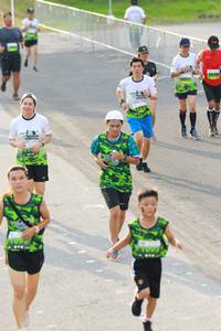 BIB: 
                            <button type="button" onclick="openModal(3553178)" class="btn btn-primary btn-sm float-right btn-popup" data-toggle="modal" data-target=".modal-high-quality">
                        <i class="fas fa-shopping-cart"></i> Add to Cart
                    </button>
                                            <button type="button" onclick="isThisMe(3553178, true)" class="btn btn-success btn-sm float-right btn-popup btn-isme hidden" data-toggle="tooltip" data-placement="bottom" title="นี่คือรูปของคุณใช่ไหม คลิกที่นี่เพื่อเอาเข้าอัลบั้ม">
                        <i class="fas fa-plus"></i> Add to album
                    </button>
                    <button type="button" onclick="isThisMe(3553178, false)" class="btn btn-warning btn-sm float-right btn-popup btn-isnotme hidden">
                        <i class="fas fa-ban"></i> Remove from album
                    </button>